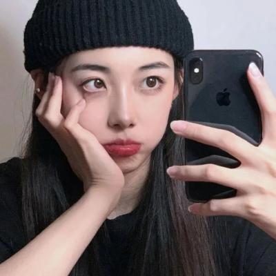 掀饭桌小疯批夺回气运后不忍了