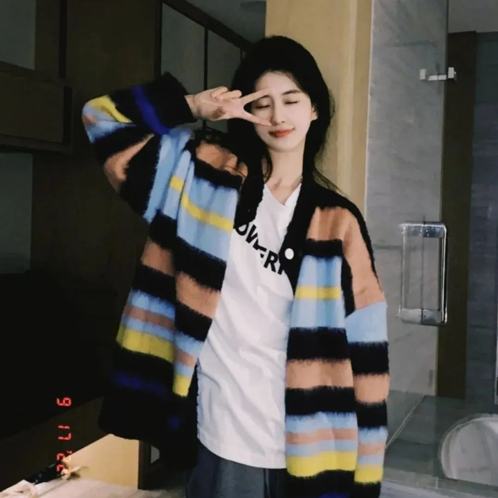 金鳞化凤报母恩